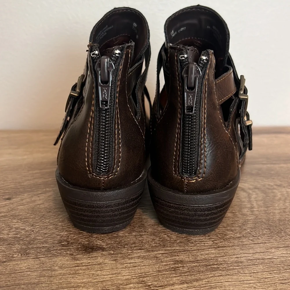 b.o.c. Denali Strappy Ankle Boots